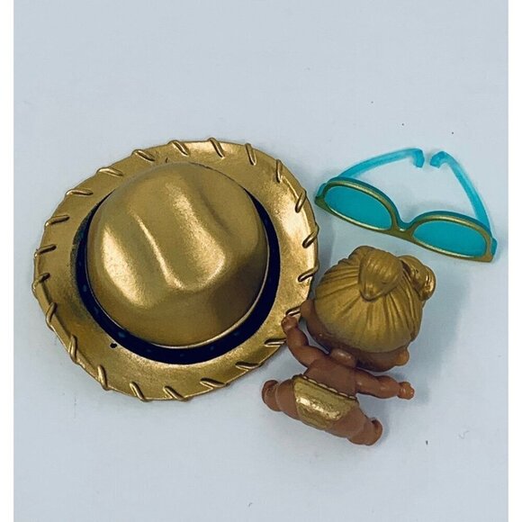 MGA Entertainment LOL Surprise Doll Lil Lux Doll 24 K Gold Color Changer Rare - Picture 2 of 3